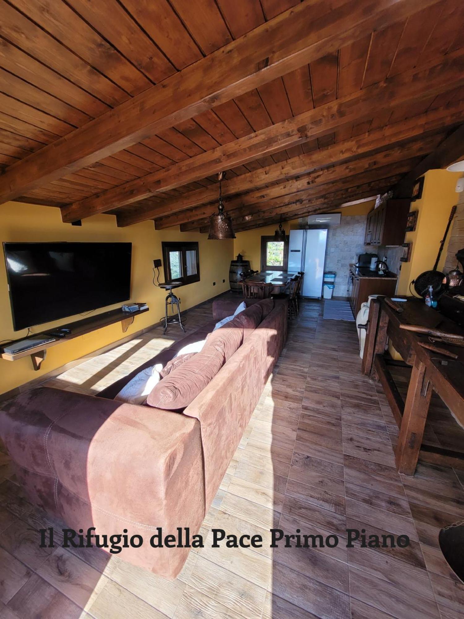 Rifugio Della Pace Piano Terra E Primo Piano Villa Sant Isidoro  Luaran gambar